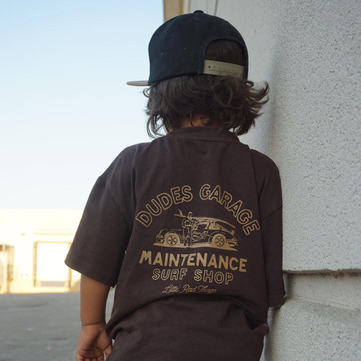 DUDES GARAGE TEE - VINTAGE BROWN