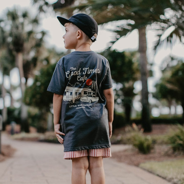 THE GOOD TIMES CAFE TEE - COAL